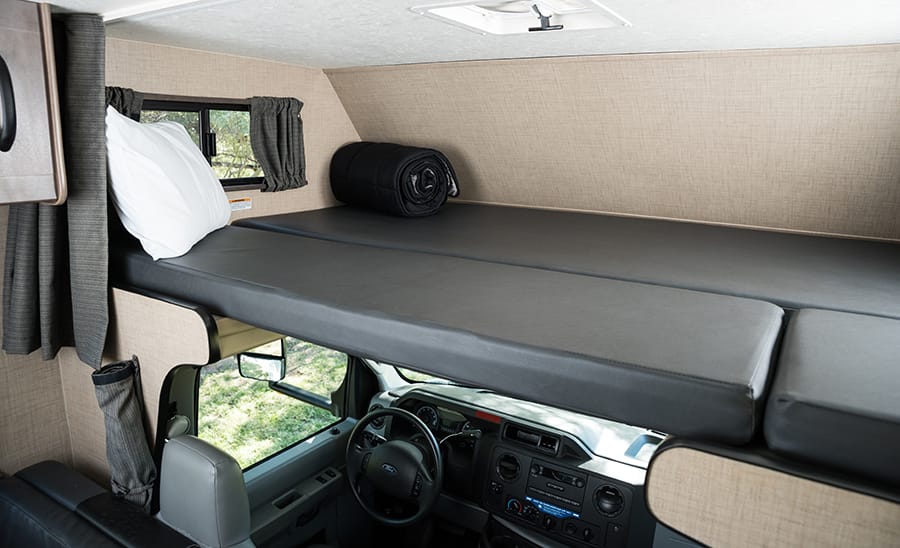 RV-rental_RV-interior_C302.jpg