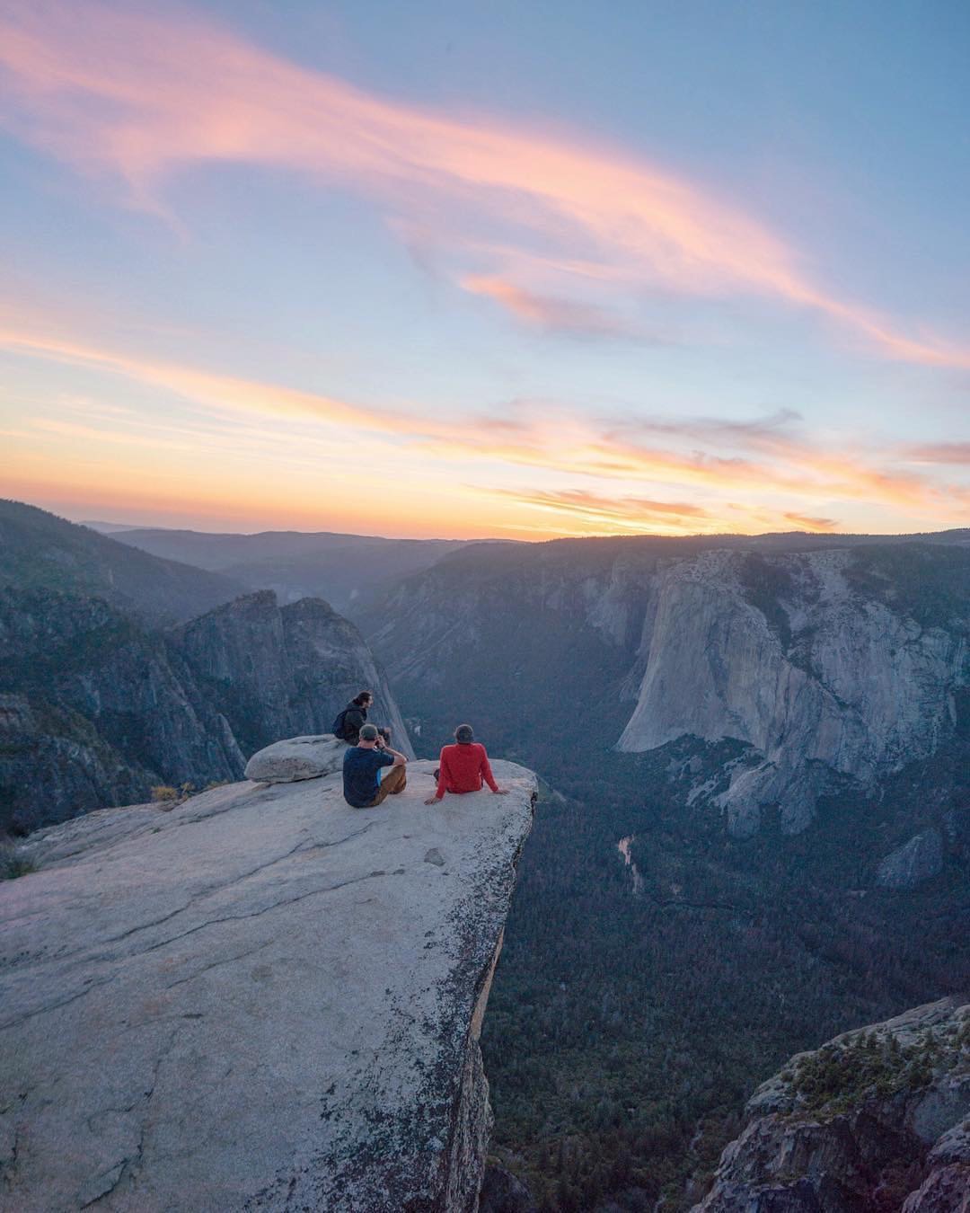 Cruise-America-Best-Time-to-Visit-Black-Canyon-of-the-Gunnison-National-Park-for-RV-Camping-everchanginghorizon.jpg