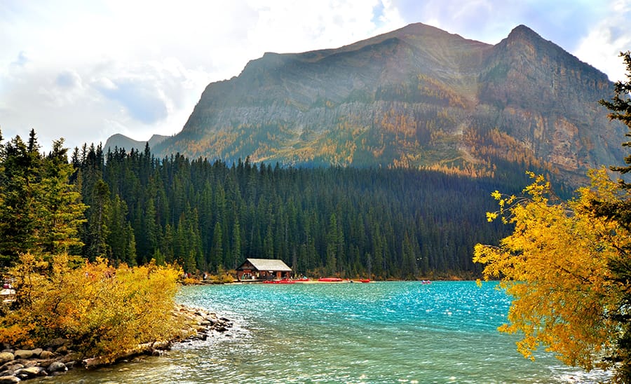 RV_rental_national_parks_fall_Banff.jpg