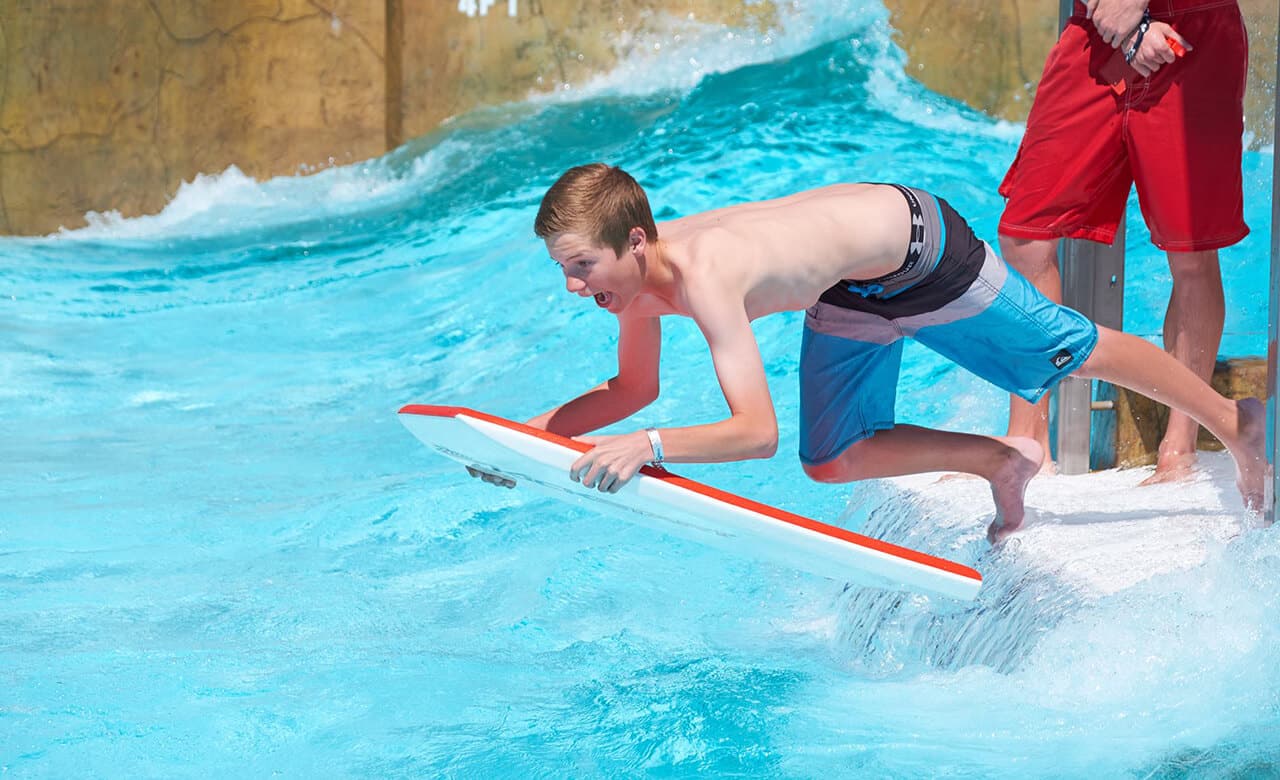 RV-rental-cool-waterparks4-(1).jpg