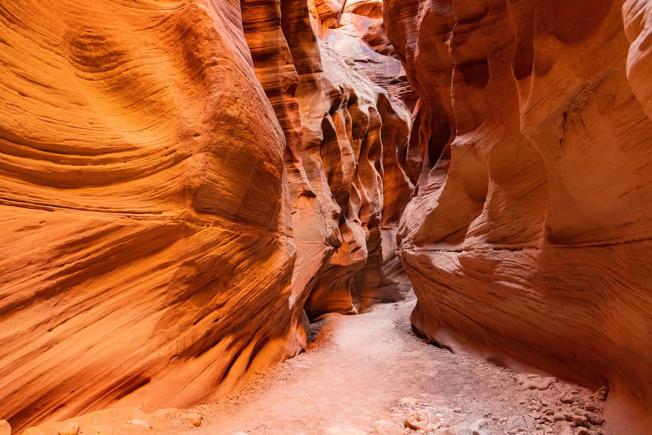 Best-Slot-Canyons-for-Hiking-and-Camping-4.jpg