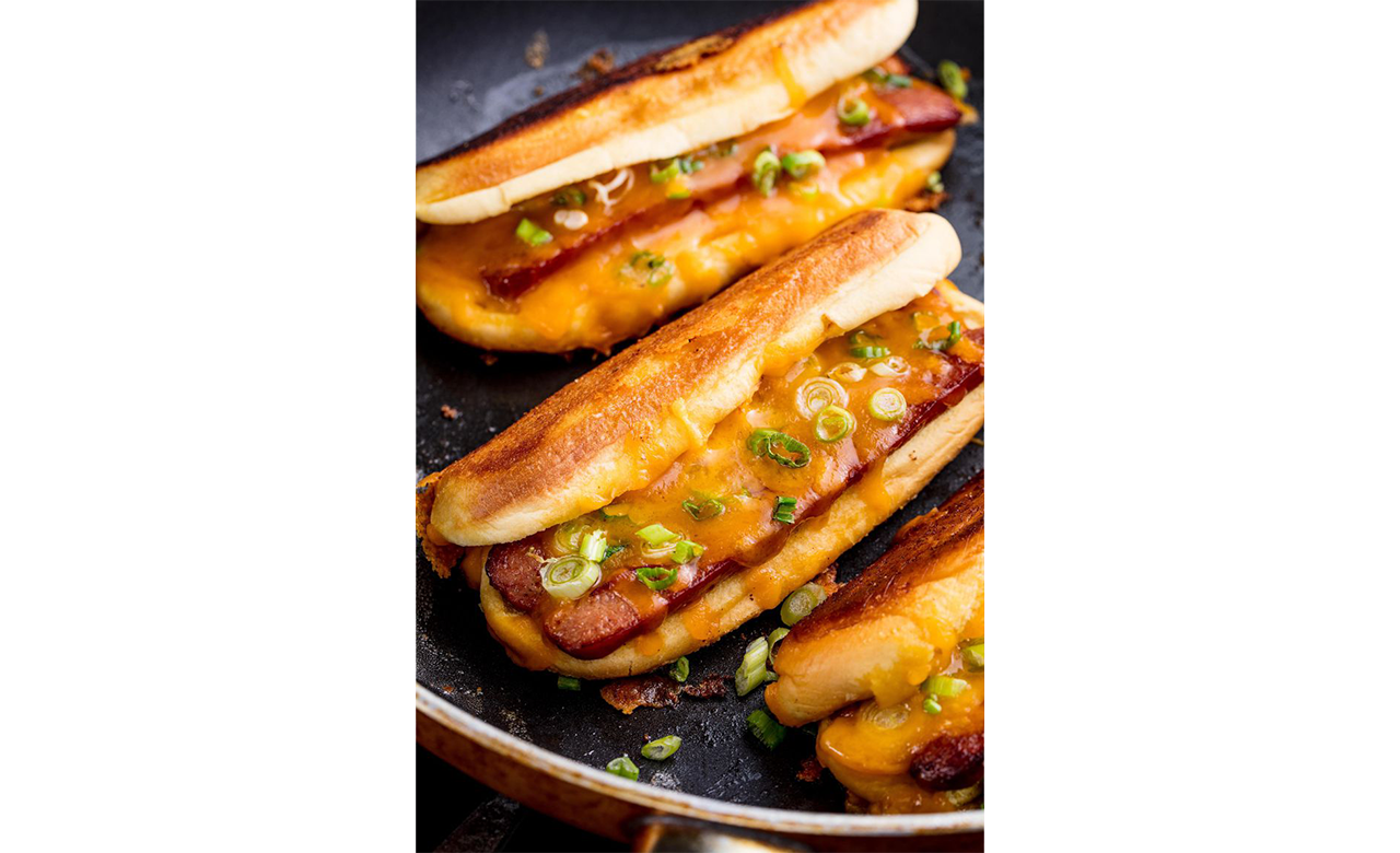 Gourmet Hot Dog Recipes - RV Lifestyle - Cruise America