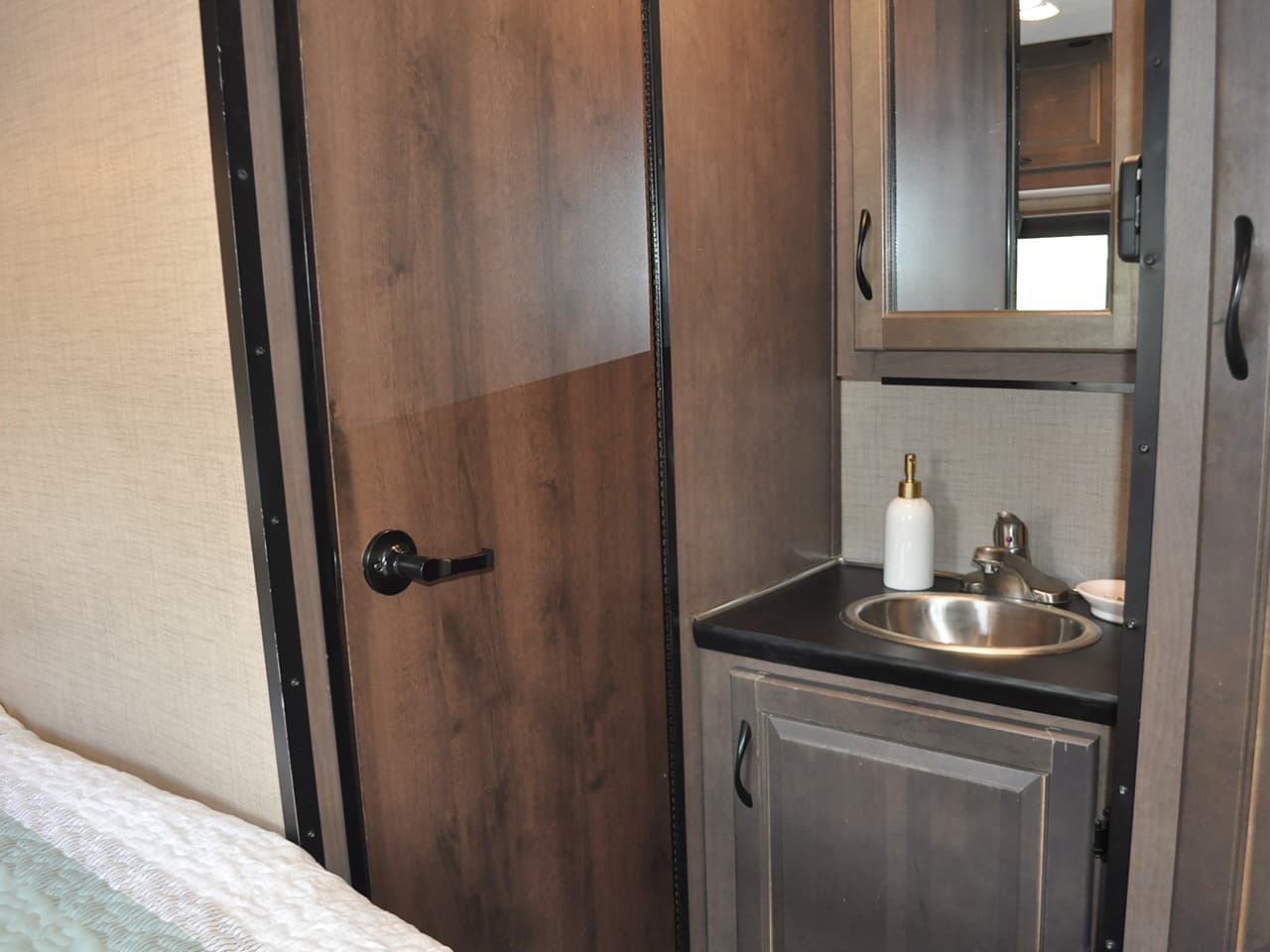 RV Image