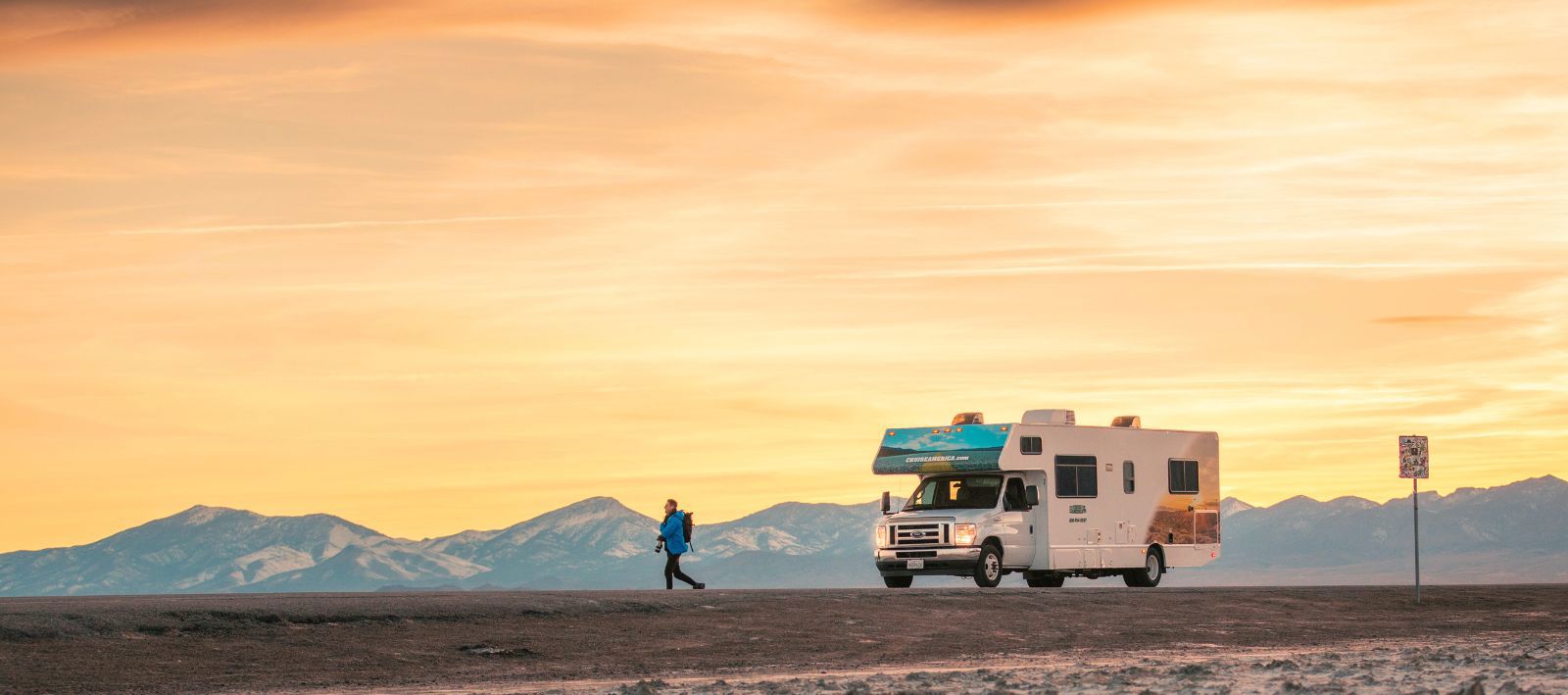 America's RV Rental Experts - Guaranteed Bookings - 24/7 Customer ...